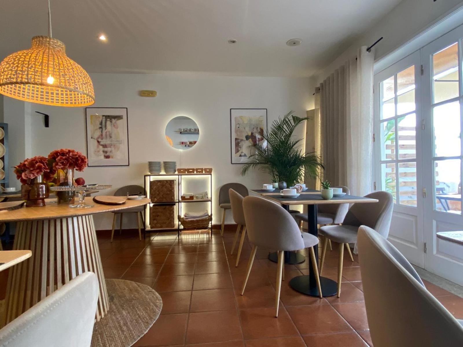 Hotel Residencial Dora Braga Kültér fotó