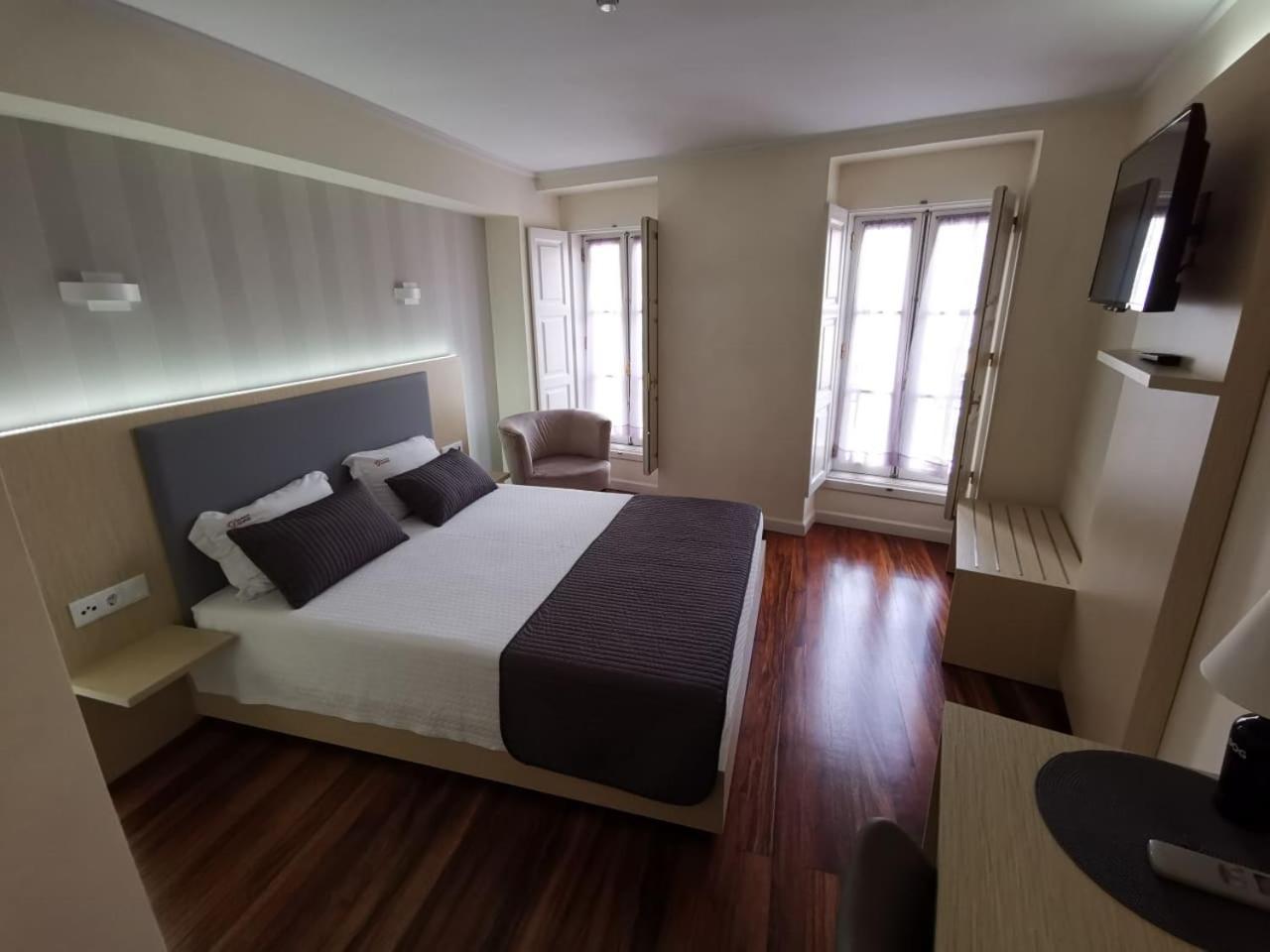 Hotel Residencial Dora Braga Kültér fotó